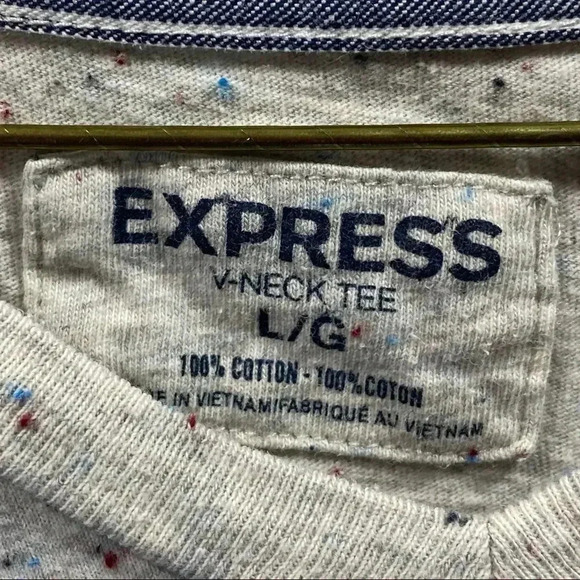 Express V-Nevk Rainbow Speckles Tee - Picture 3 of 3